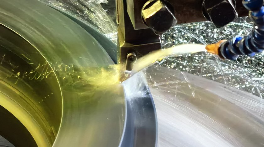 Обзор экспертных знаний в области обработки на станках с ЧПУ: понимание сути технологии