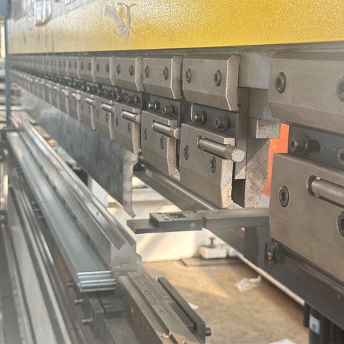 Услуги гибки металла (Metal Bending)