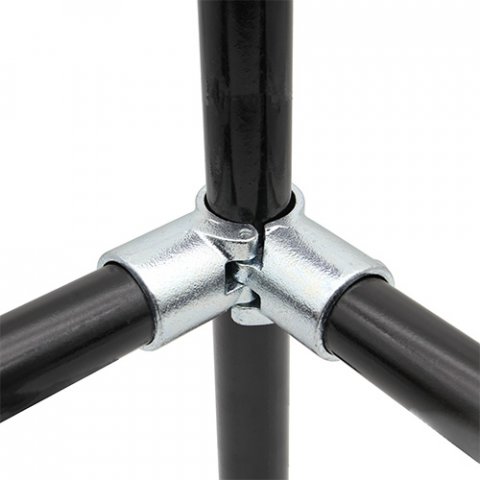 116A Оцинкованный дополнительный тройник с боковым выходом для защитных ограждений из труб