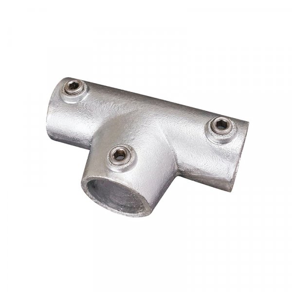 Тройник под углом с тремя раструбами